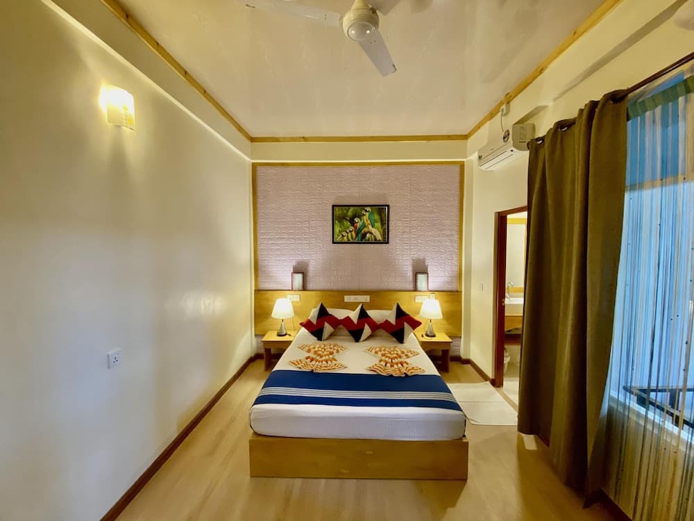 Sunset View Inn - View 4