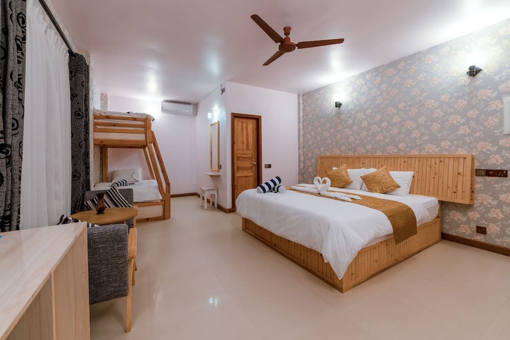 Ostrov Palm Villa - View 5