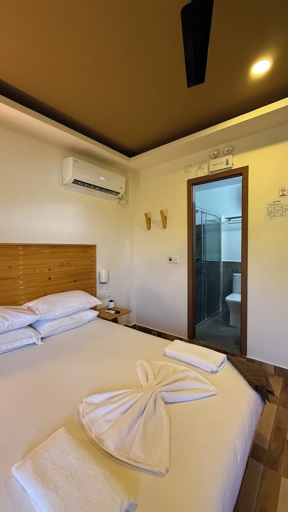 Belmar Beach - View 13