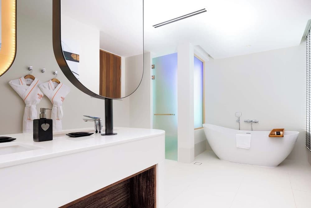 Hard Rock Hotel Maldives - View 58