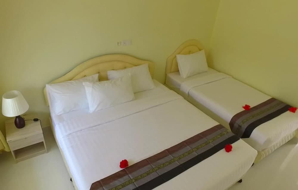 Karaa Village - View 9