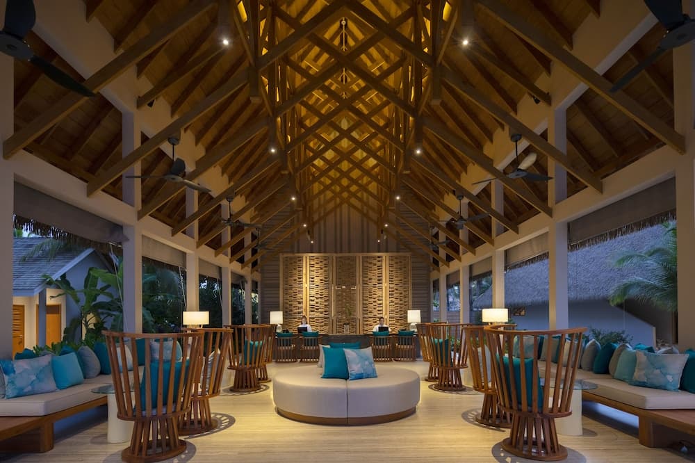 Emerald Faarufushi Resort & Spa - View 5