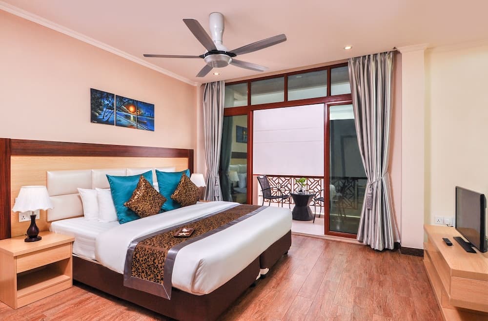 Triton Beach Hotel & Spa - View 25