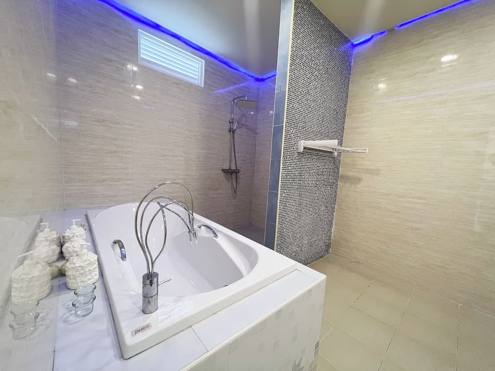 Rehendhi Villa - View 28