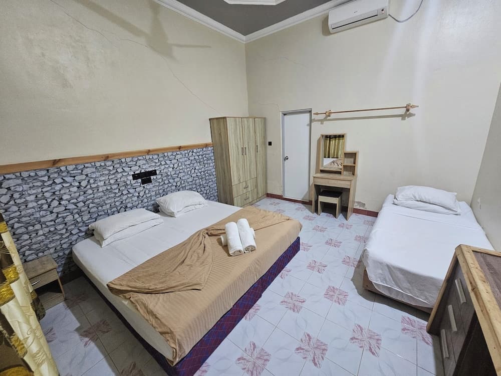 Coquillage Inn - View 3