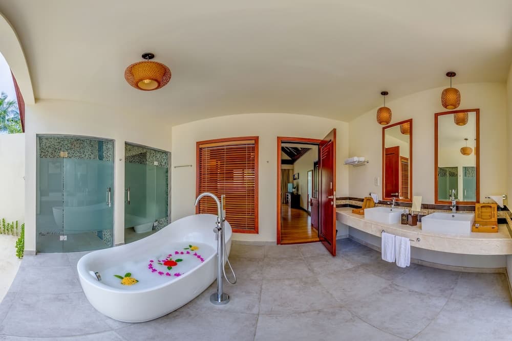 Furaveri Maldives - View 114