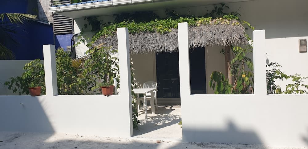 BB Island House Dhigurah - View 35