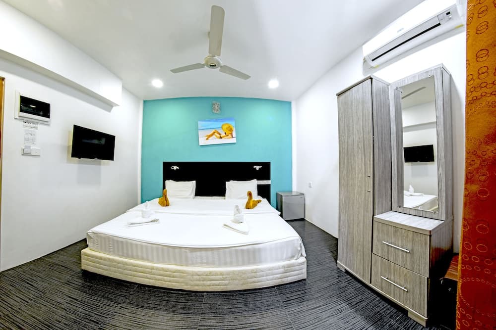 Seven Corals - View 13