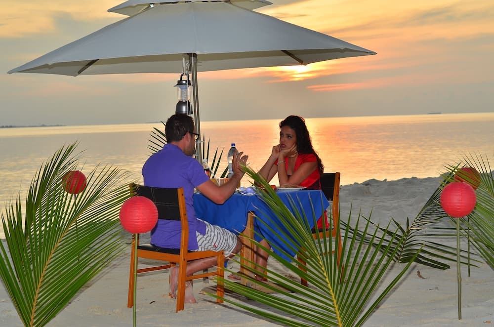 Ukulhas Beach Inn - View 38