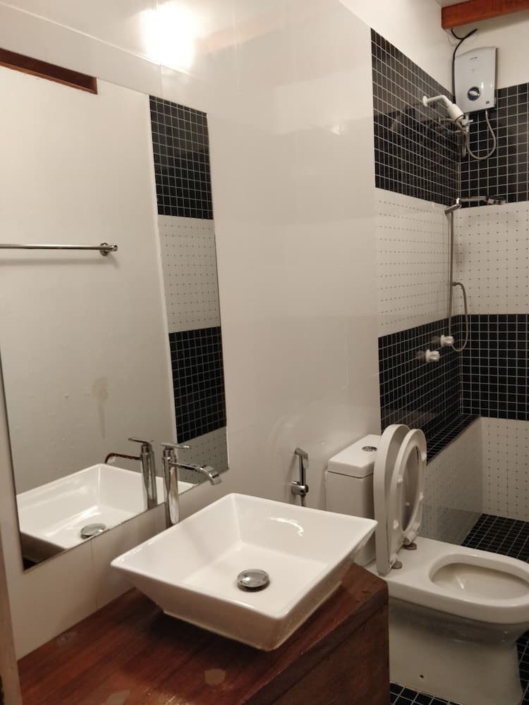 Alkina Lodge - View 10