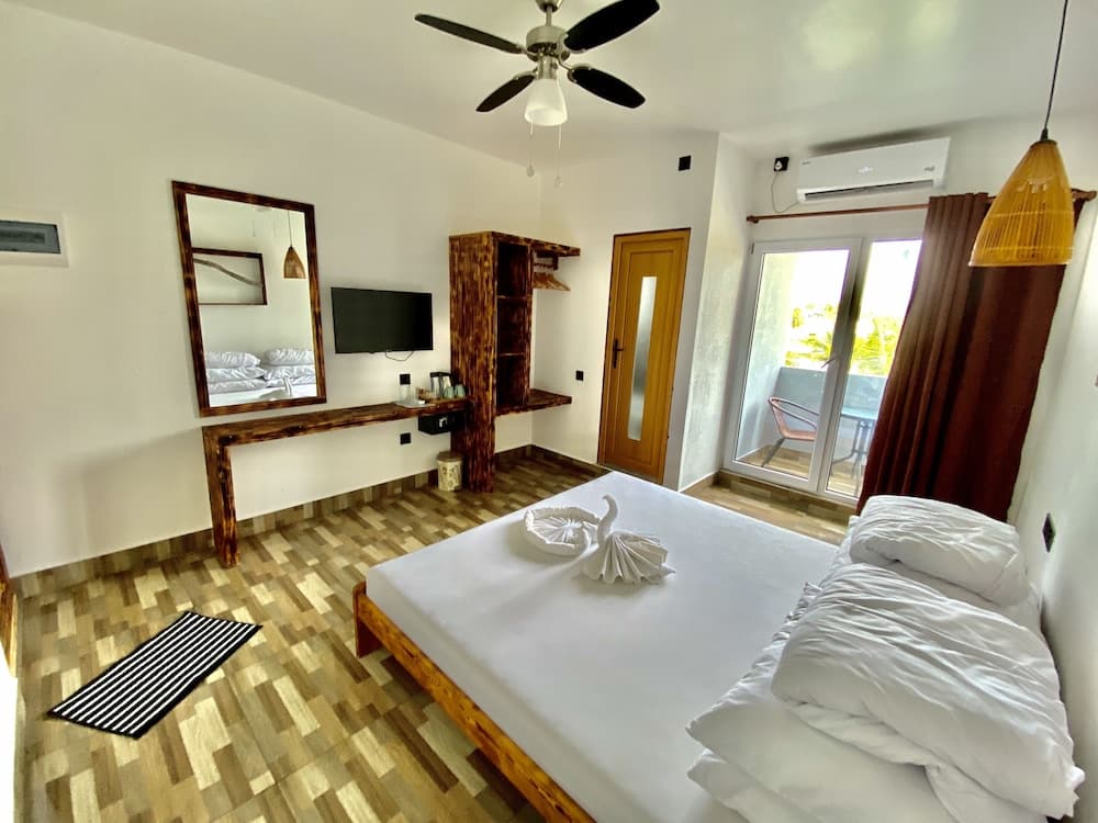Dhiffushi Inn - View 30