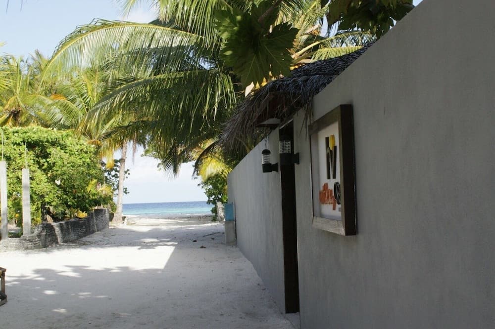 Holiday Village Retreat - View 19