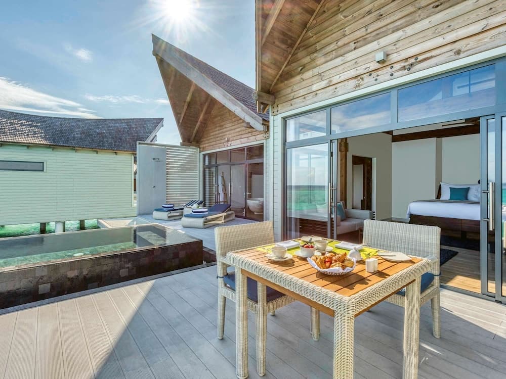 Kuredhivaru Resort & Spa Maldives - View 22