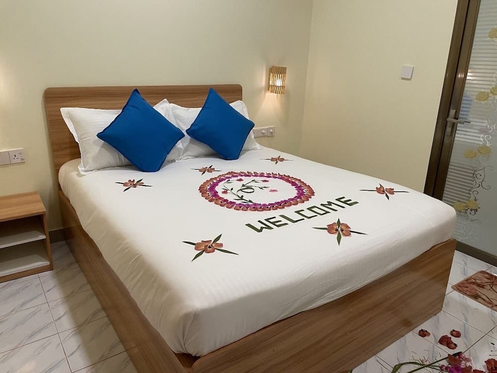 Moro Fohdhoo - View 12