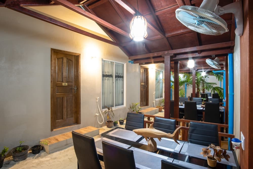 Ukulhas Beach Inn - View 124