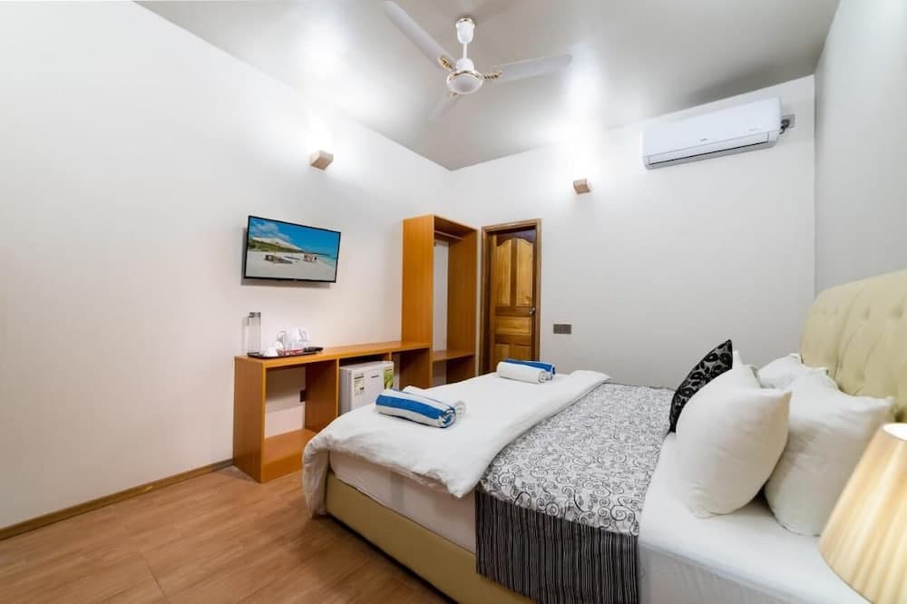 Moro Ukulhas - View 16