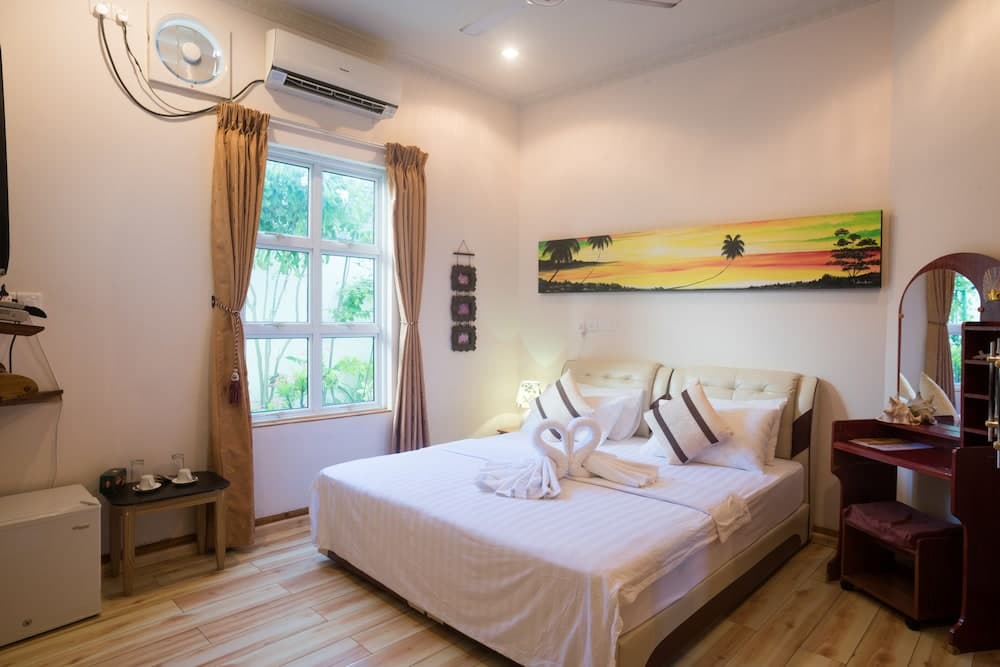 Coral Reef View Inn - View 17