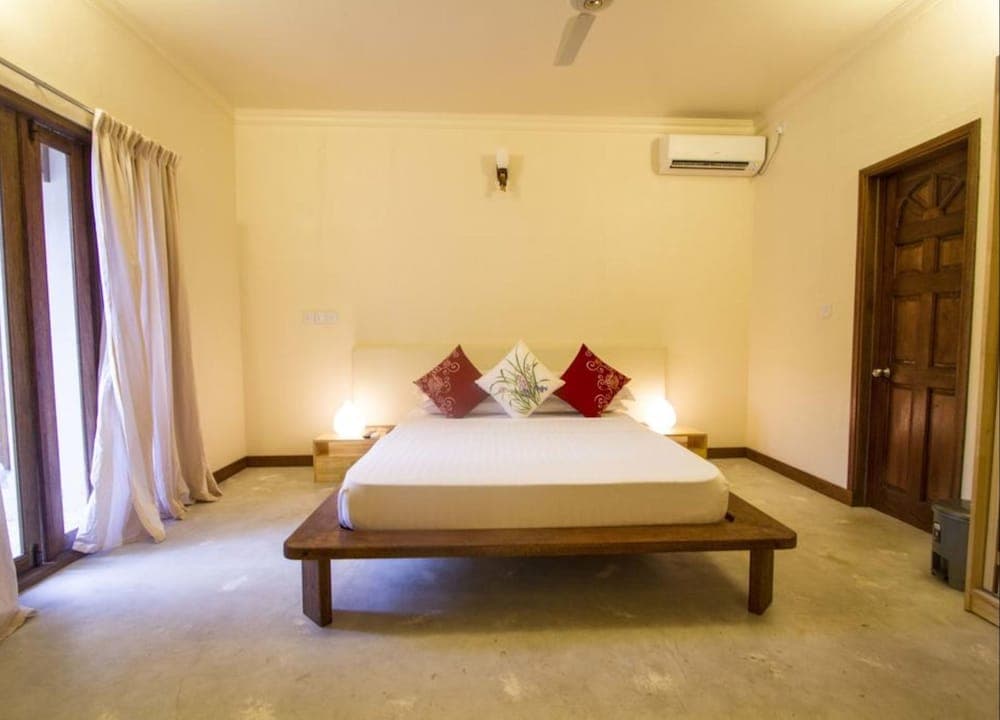 Thoddoo Retreat - View 36