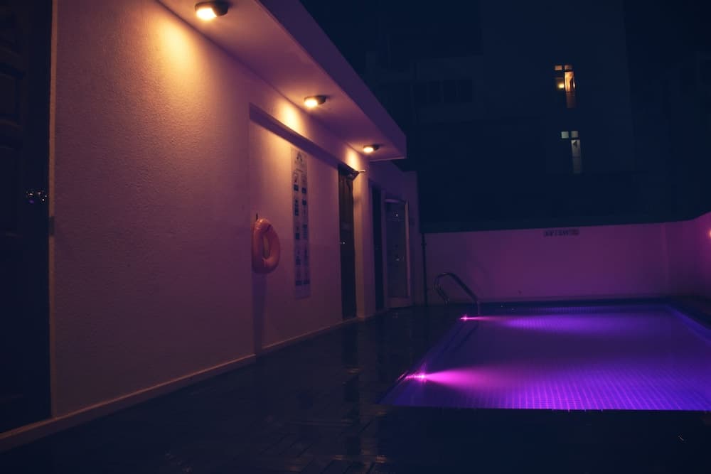 Local Escape Boutique - View 31