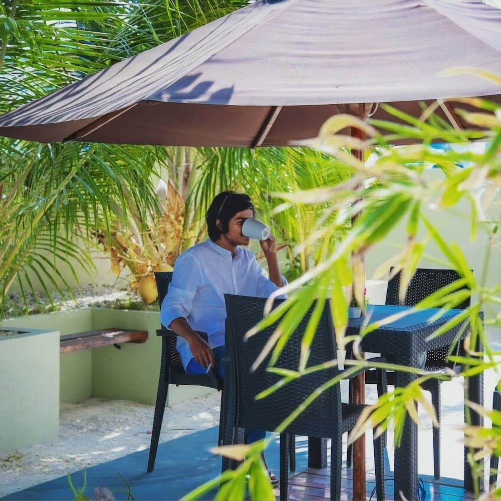 Himeyn Beach Retreat - View 16