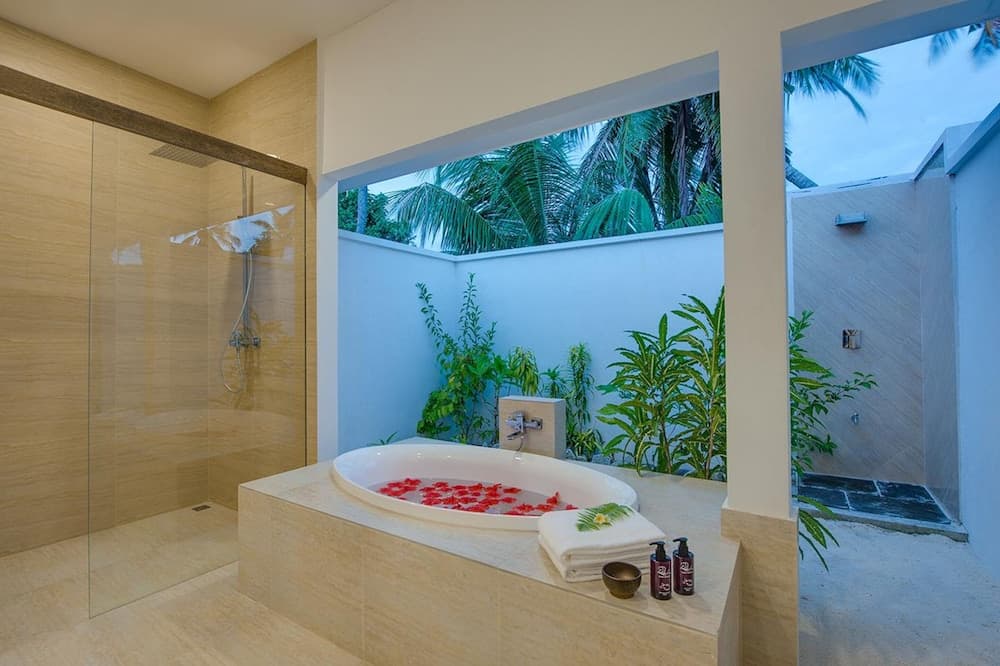 Rahaa Resort Maldives - View 11