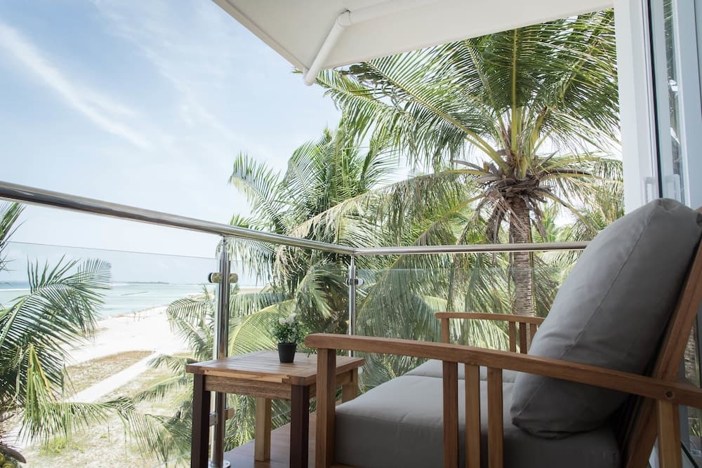 Reef Edge Thulusdhoo - View 25