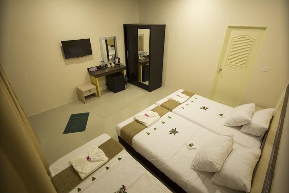 Ari Heaven - View 11