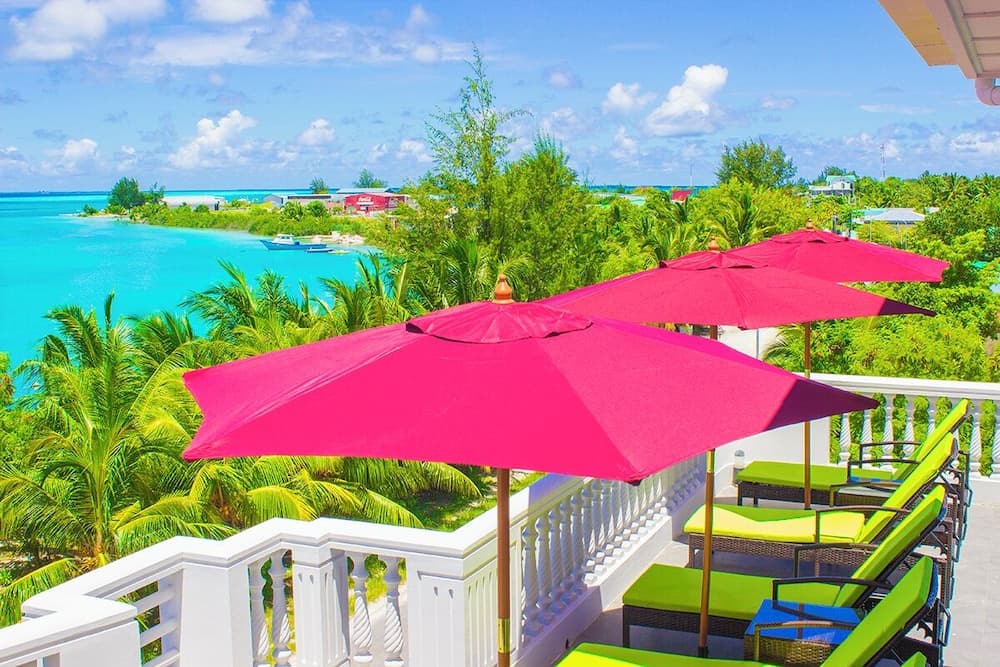 Lagoon Lodge - View 9