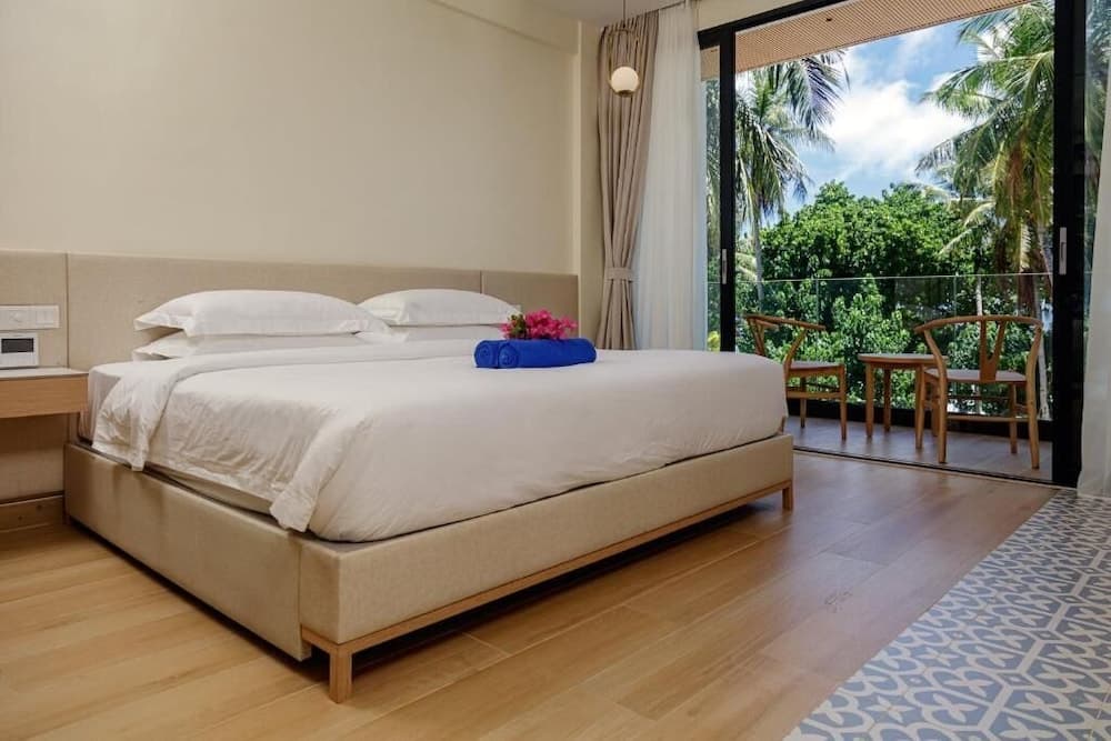 Kinan Boutique - View 1