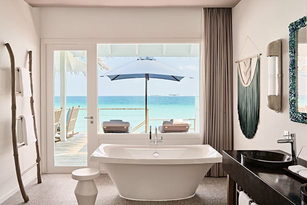 Finolhu, A Seaside Collection Resort, a Member of Design Hotels - View 21