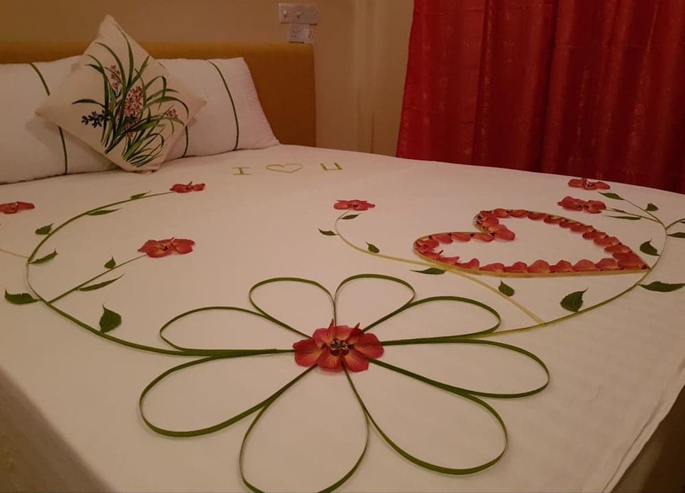 Thoddoo Retreat - View 22