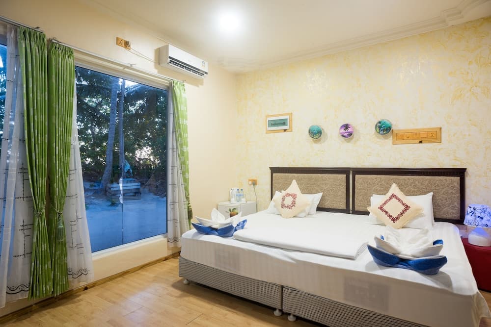 Coral Reef View Inn - View 8