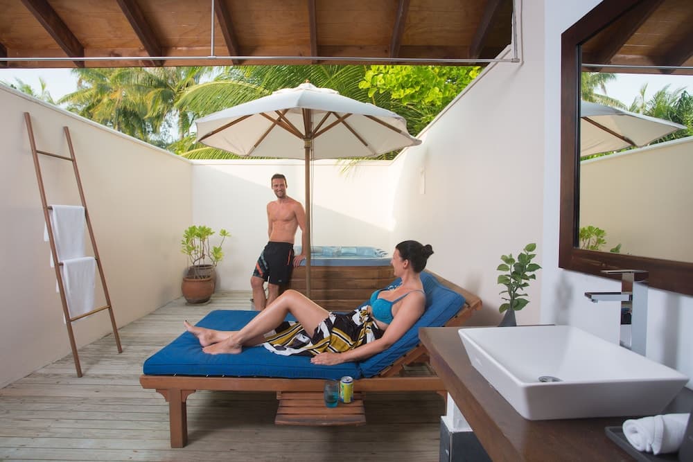 Vilamendhoo Island Resort & Spa - View 24