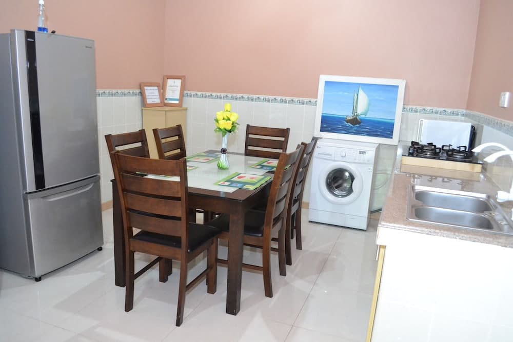 Fulidhoo Laperla Guesthouse - View 15