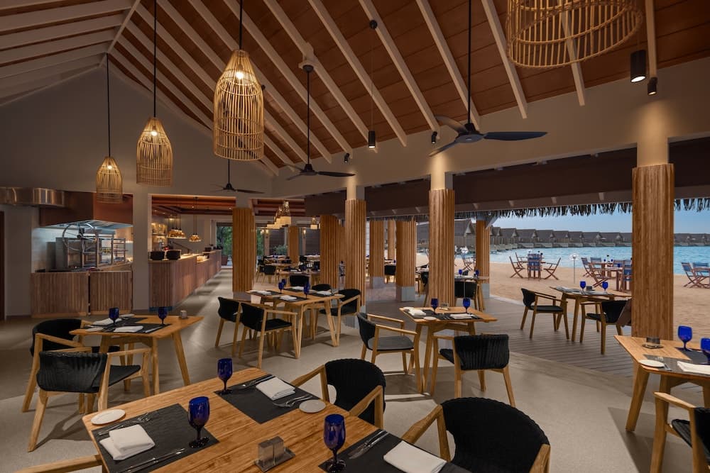 Emerald Faarufushi Resort & Spa - View 132