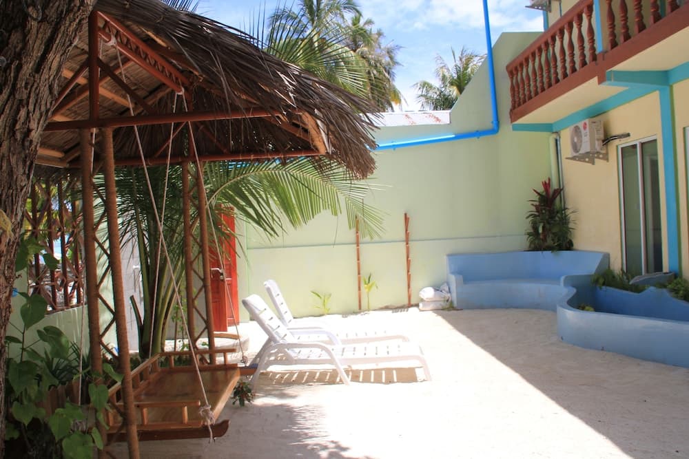 Medhufaru Inn - View 78