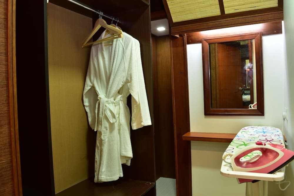 Millennium Island Residence - View 16