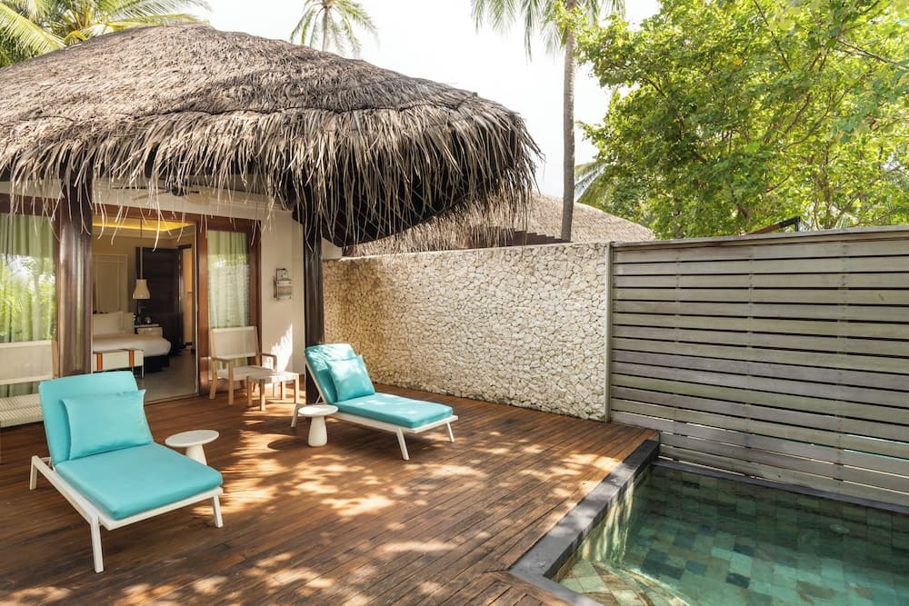 Constance Halaveli - View 19