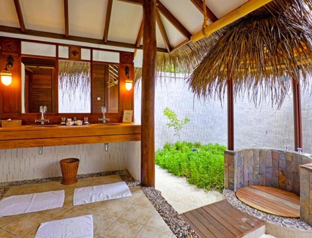 Medhufushi Island Resort - View 48