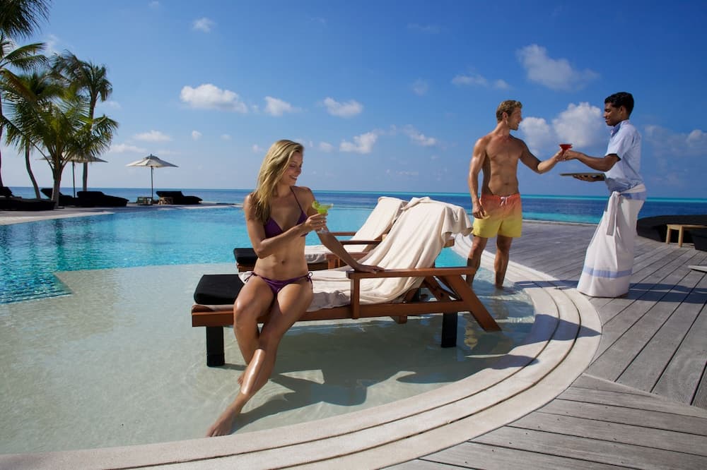 Komandoo Maldives Island Resort - View 11