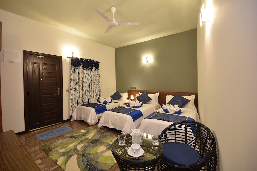 Island Home Ukulhas - View 14