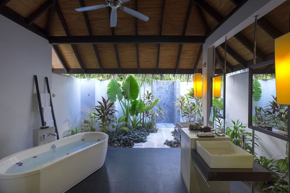 Velassaru Maldives - View 98