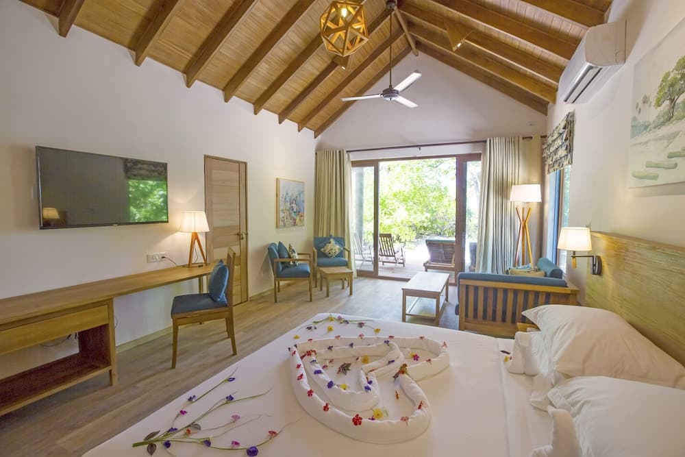 Reethi Faru Resort - View 50