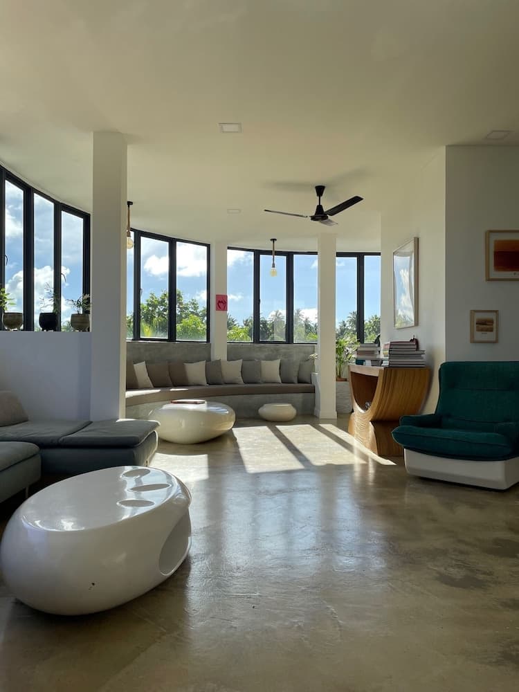 EQ Surf Retreat - View 19