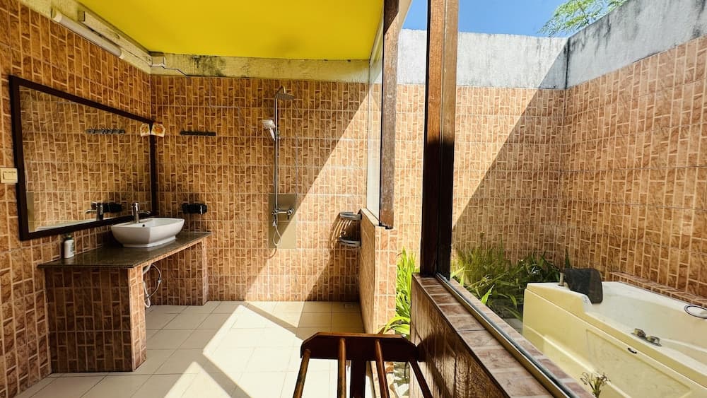 Midsummer Thulusdhoo - View 28