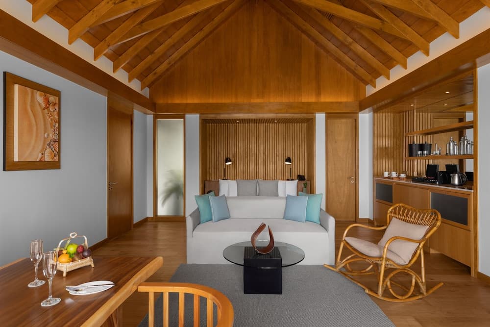 Emerald Faarufushi Resort & Spa - View 221