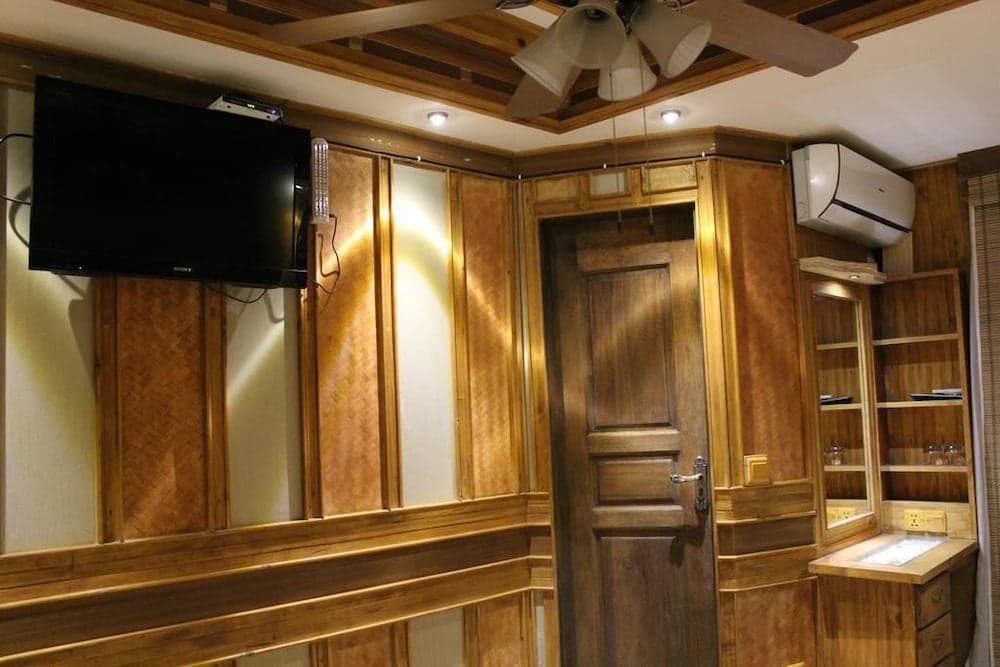 Eureka Serenity Athiri Inn - View 21