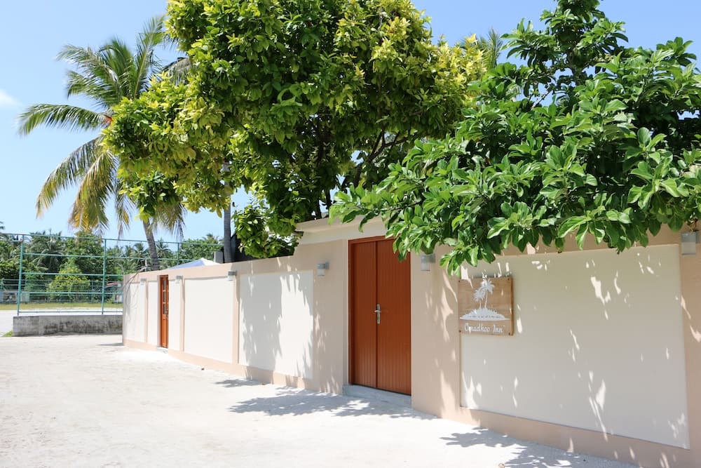 Omadhoo Inn - View 55