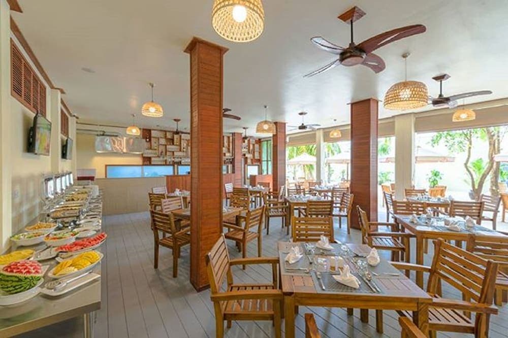 Araamu Hotels Maldives - View 84