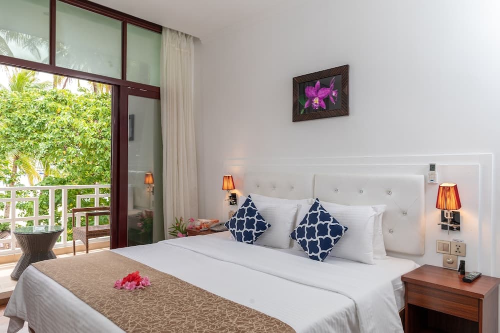 Crystal Sands Villa - View 3